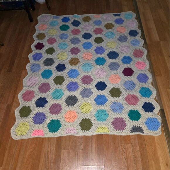 Antique Crocheted Granny Square Afghan Throw 60x76 - Picture 1 of 5